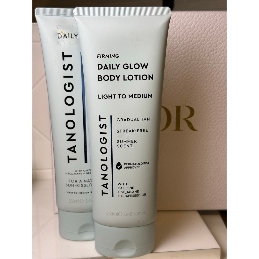 Tanologist Firming Daily Glow Body Lotion - TWO (2)- LIGHT/MEDIUM - 200mL - NEW
